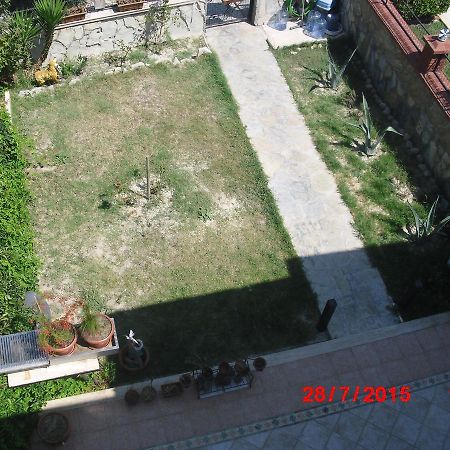 Gaby Apartment Κουσάντασι Εξωτερικό φωτογραφία
